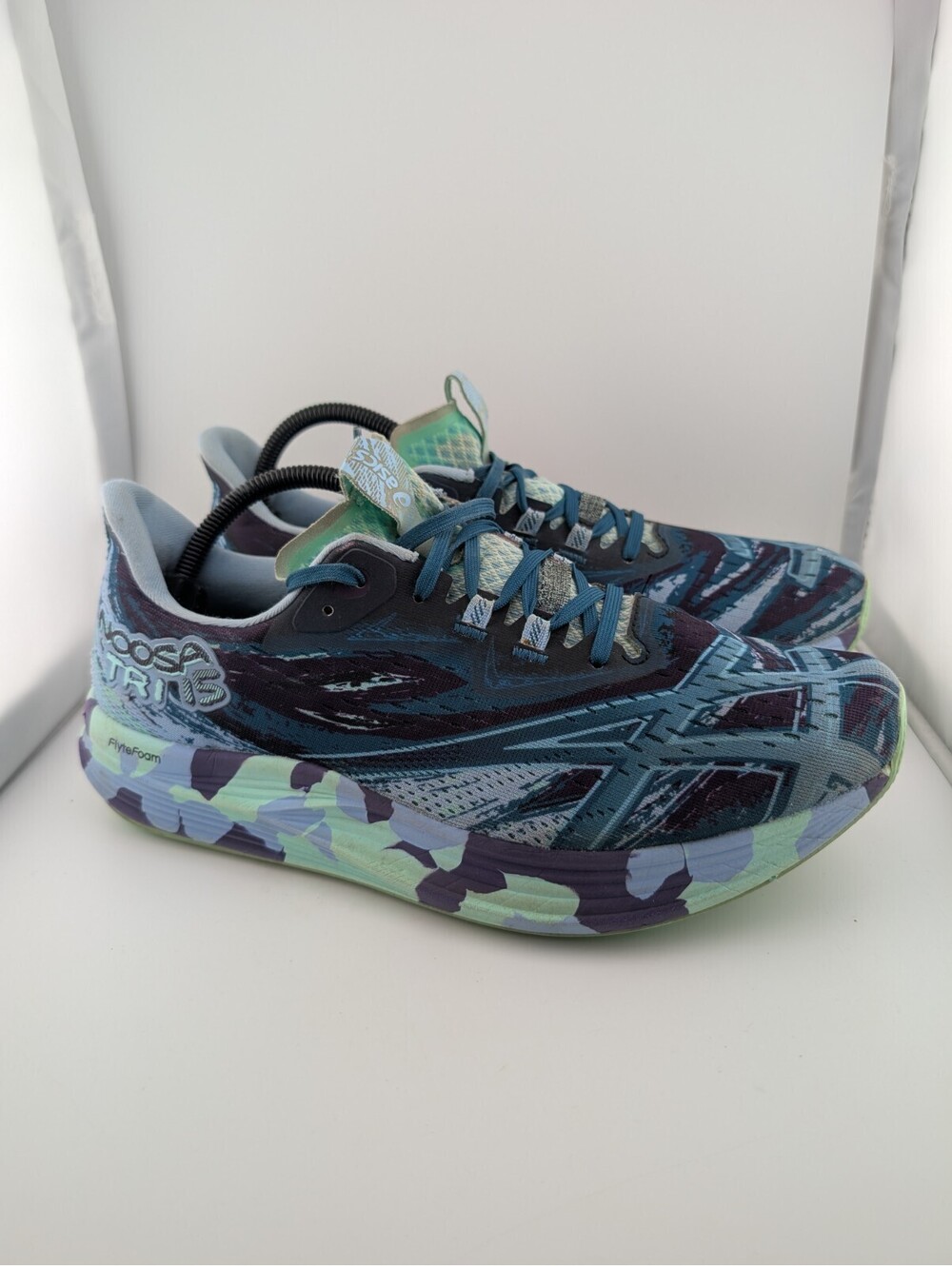 Asics Men's Size 10 Noosa Tri 15 Avant Garde BlueBliss Van Gogh Sneakers